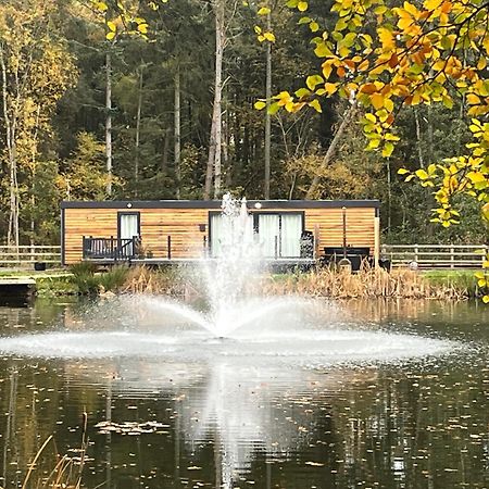 Oak Boutique Lodge Includes Hot Tub Air Con & Dog Йорк Екстер'єр фото